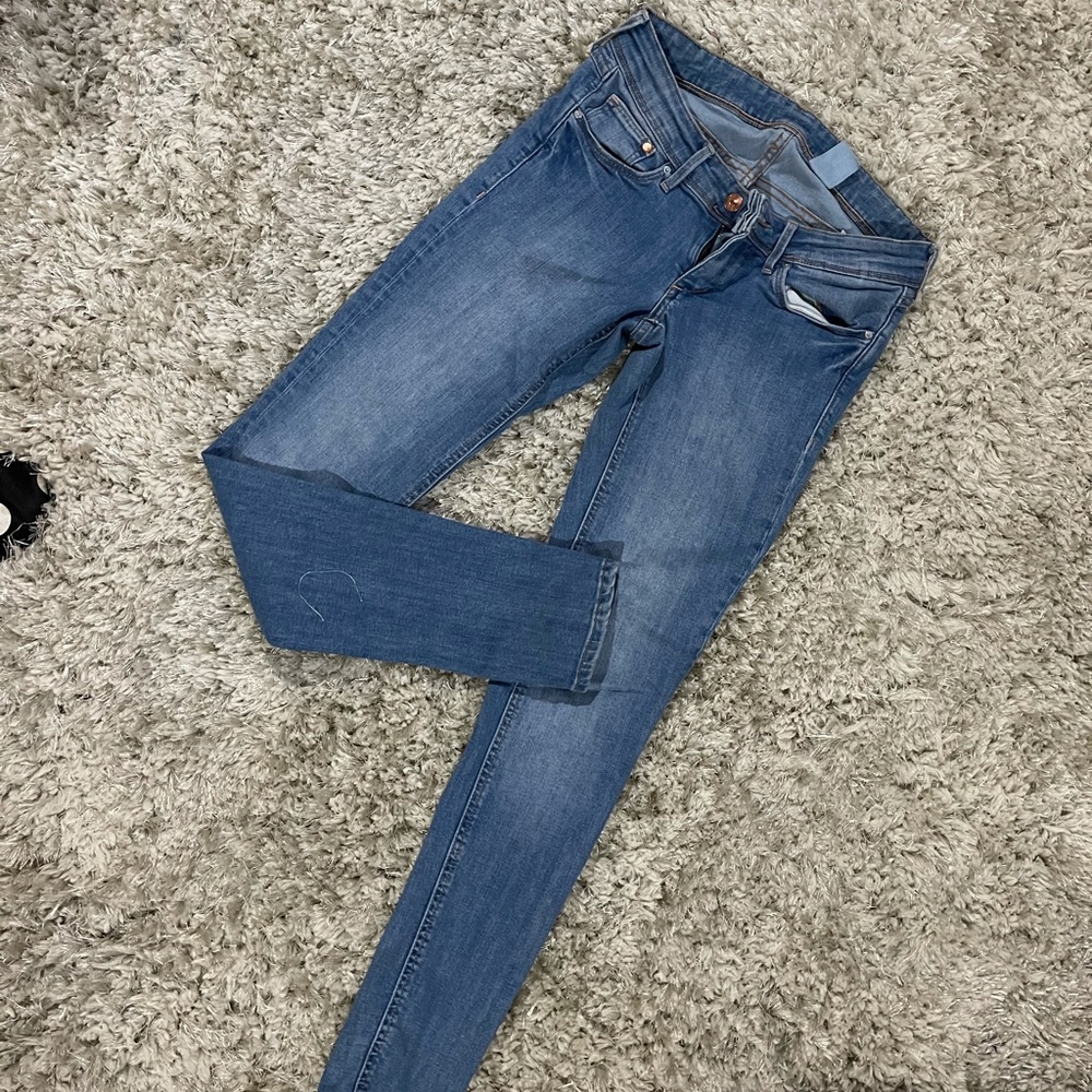 Jeans - Picture 2 of 4